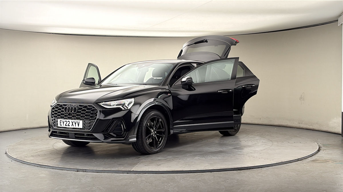 Used Audi Q3 2022 for sale - 77990349: Photo 49