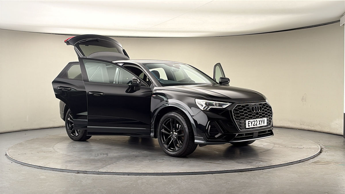 Used Audi Q3 2022 for sale - 77990349: Photo 53