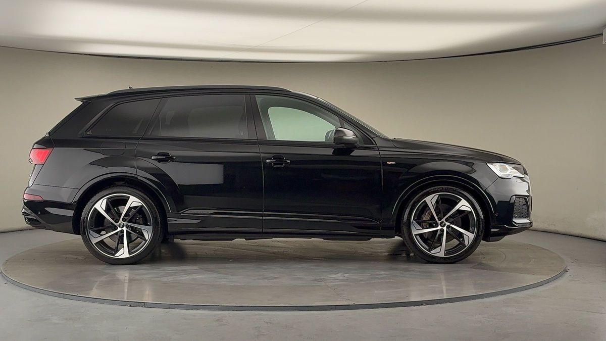 Used Audi Q7 2023 for sale - 76368748: Photo 16