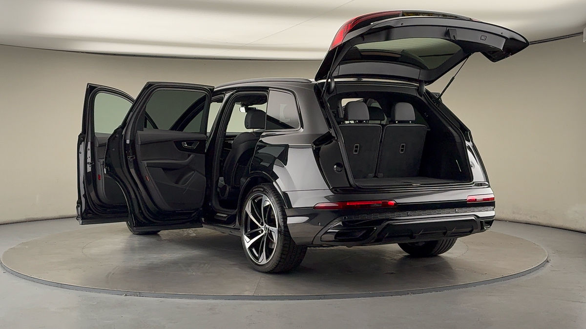 Used Audi Q7 2023 for sale - 76368748: Photo 23