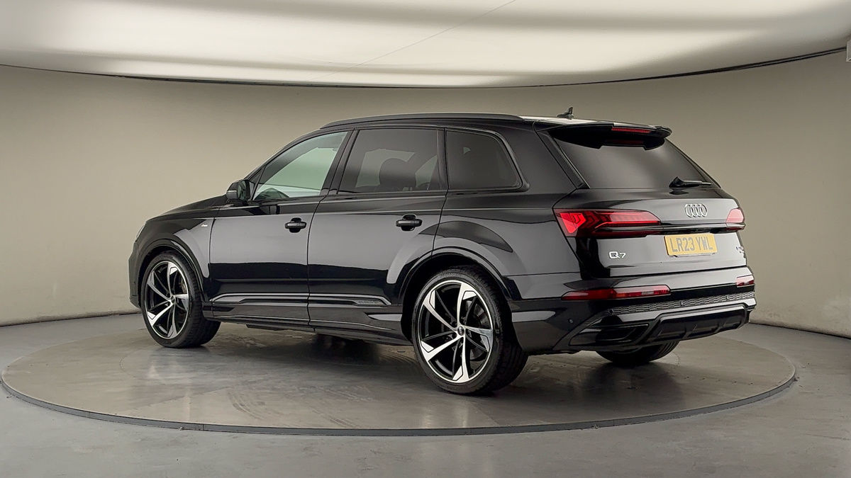 Used Audi Q7 2023 for sale - 76368748: Photo 28