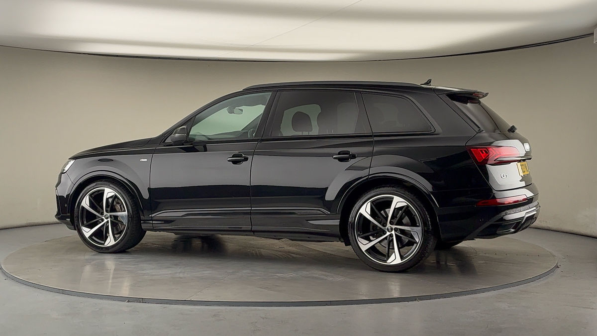 Used Audi Q7 2023 for sale - 76368748: Photo 29