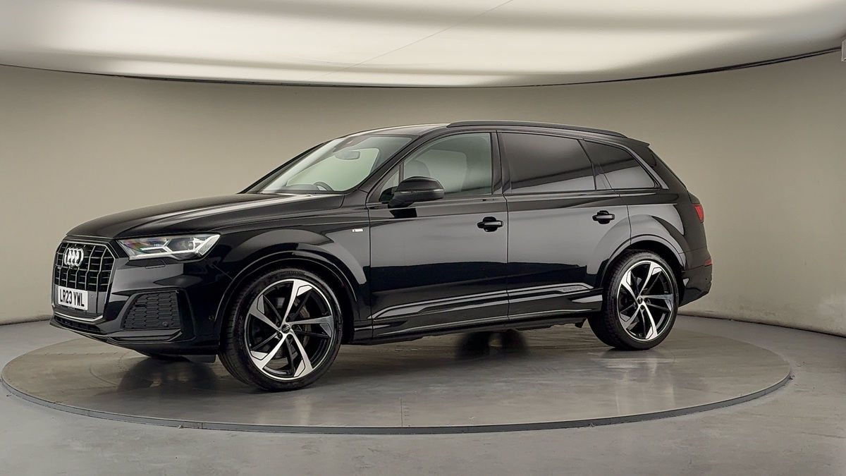 Used Audi Q7 2023 for sale - 76368748: Photo 32