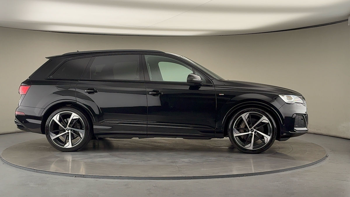 Used Audi Q7 2023 for sale - 76368748: Photo 39