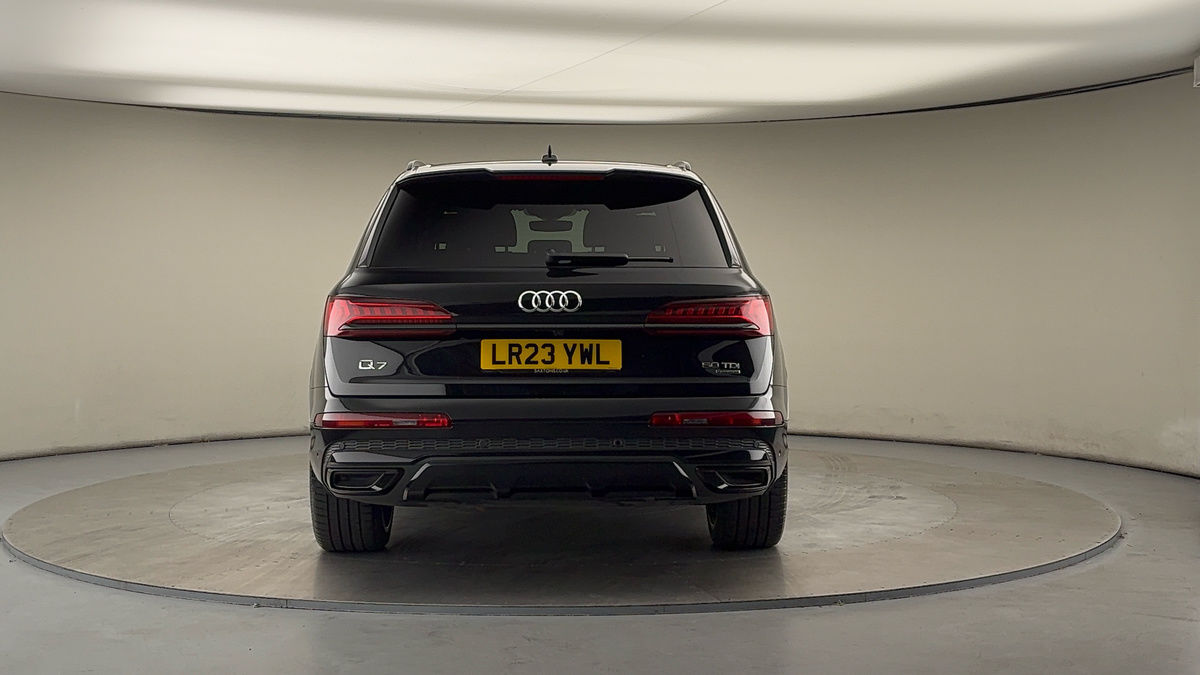 Used Audi Q7 2023 for sale - 76368748: Photo 4