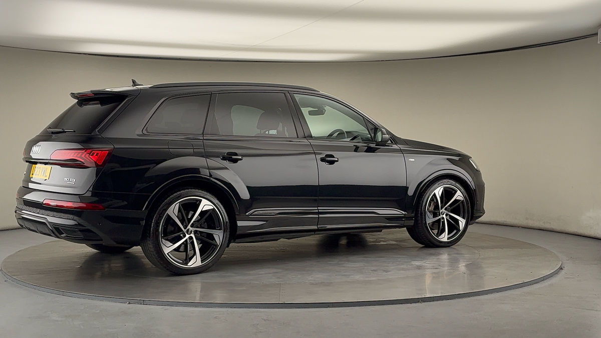 Used Audi Q7 2023 for sale - 76368748: Photo 41