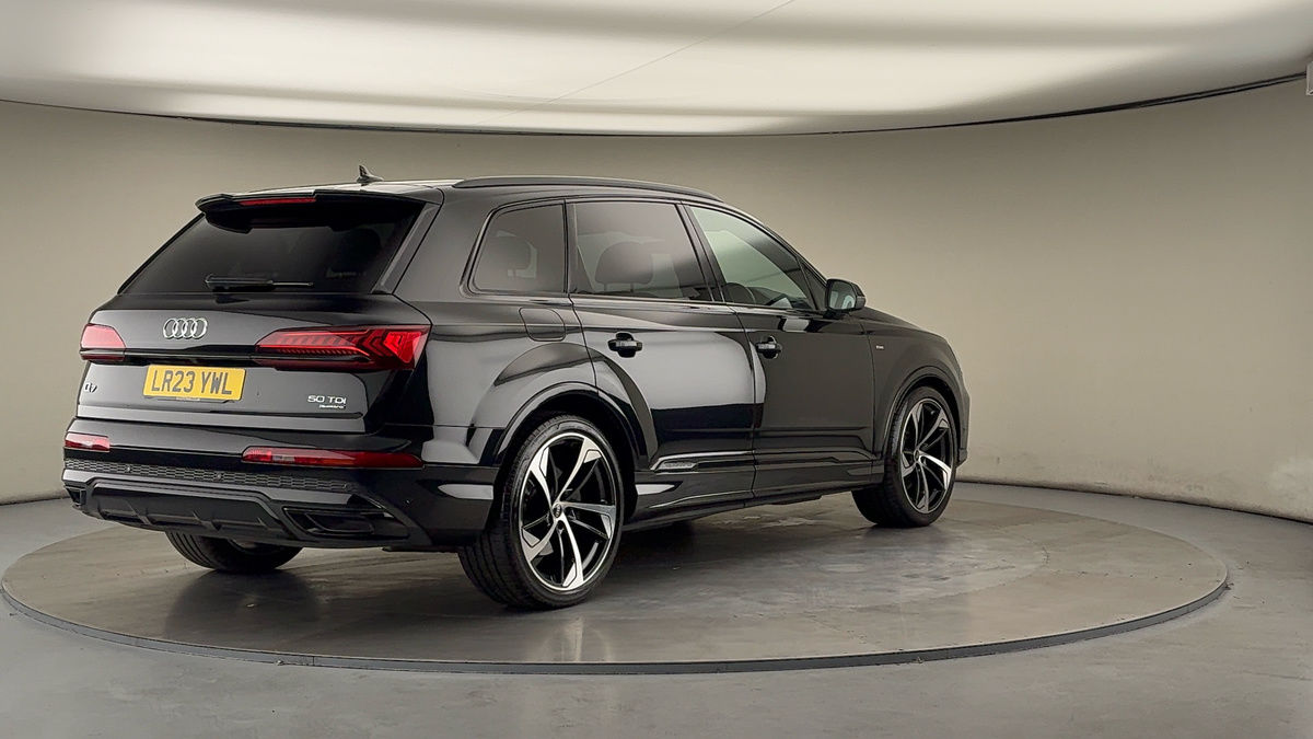 Used Audi Q7 2023 for sale - 76368748: Photo 42