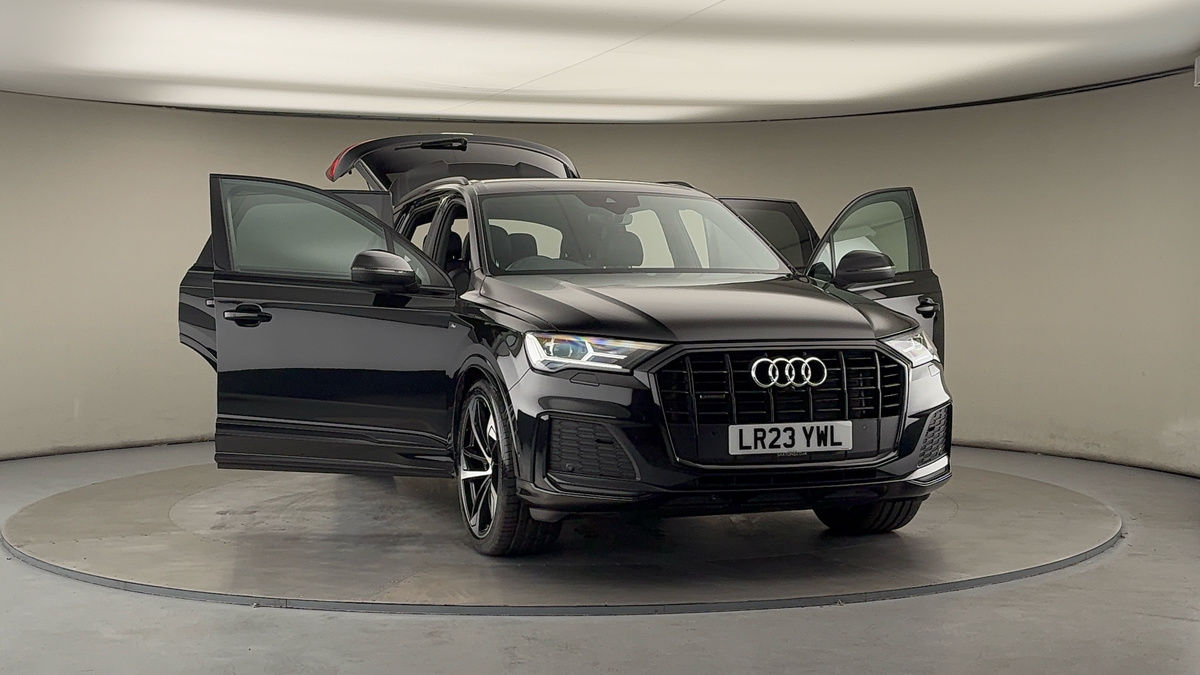 Used Audi Q7 2023 for sale - 76368748: Photo 55