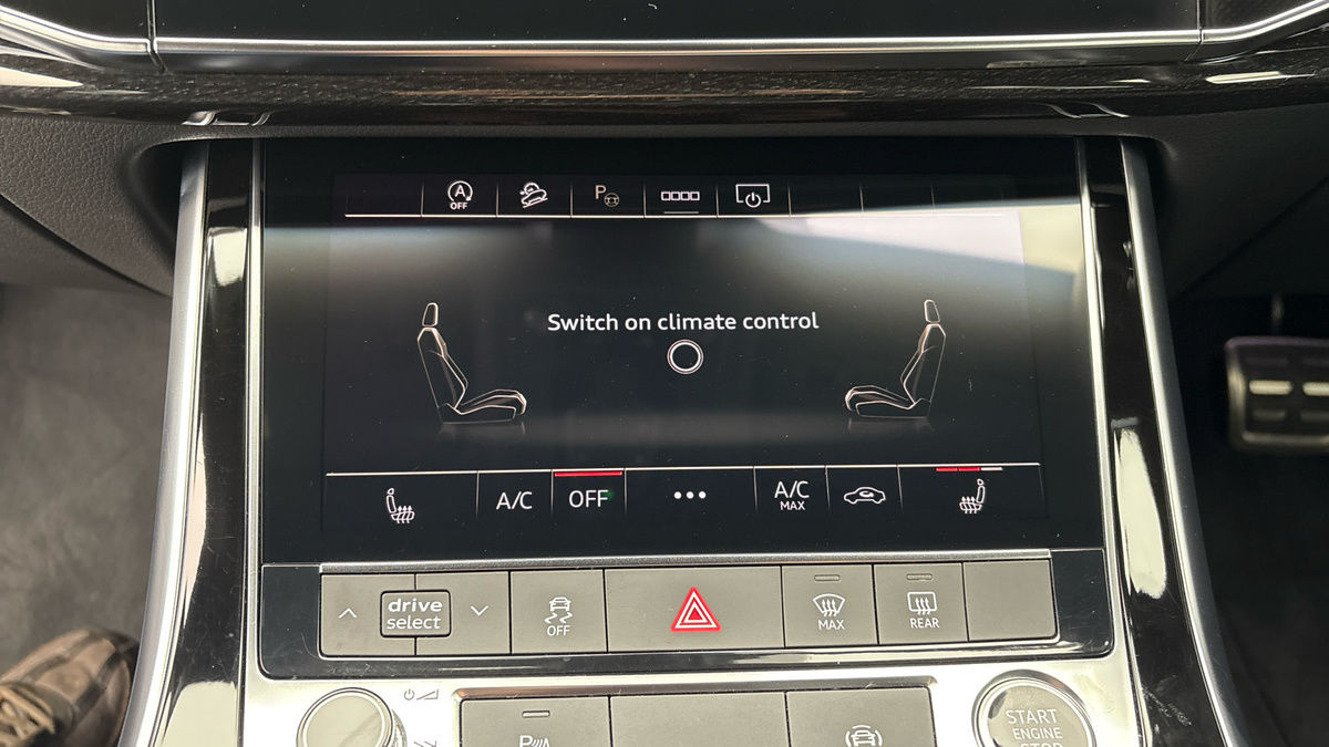 Used Audi Q7 2023 for sale - 76368748: Photo 6