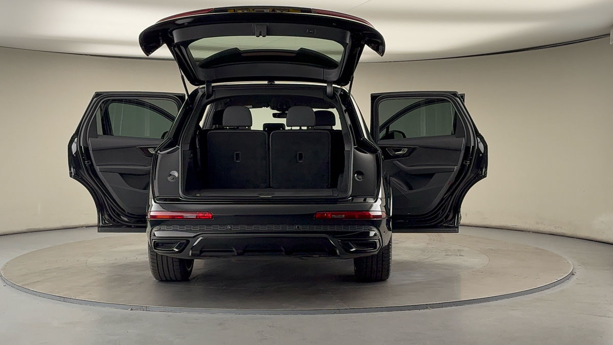 Used Audi Q7 2023 for sale - 76368748: Photo 63