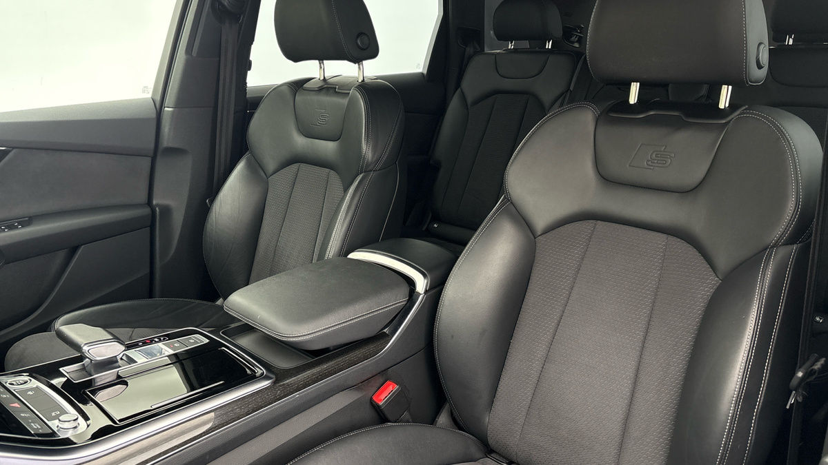 Used Audi Q7 2023 for sale - 76368748: Photo 7