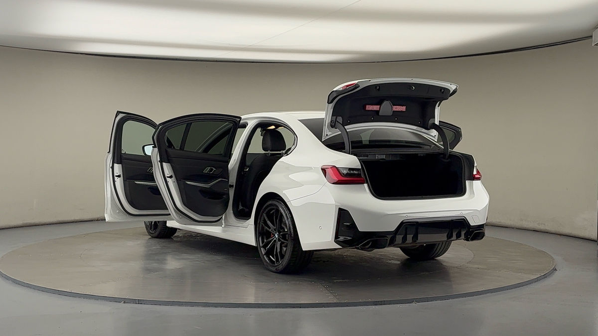 Used BMW 3 Series 2023 for sale - 75912433: Photo 23