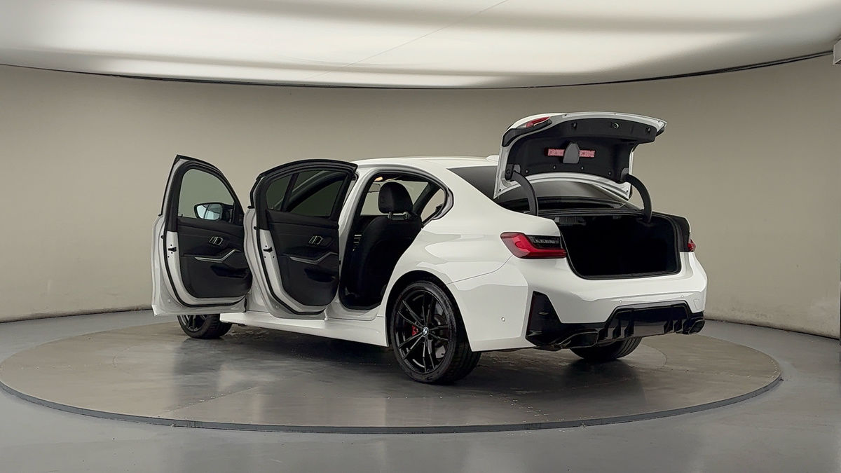 Used BMW 3 Series 2023 for sale - 75912433: Photo 44