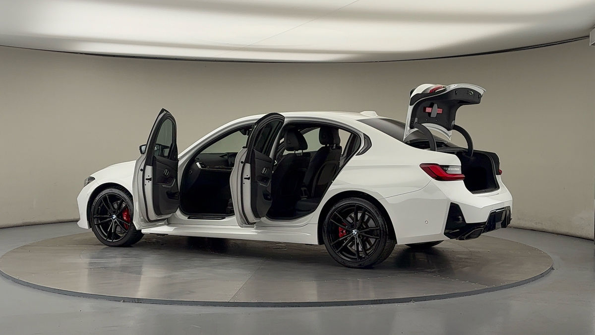 Used BMW 3 Series 2023 for sale - 75912433: Photo 46