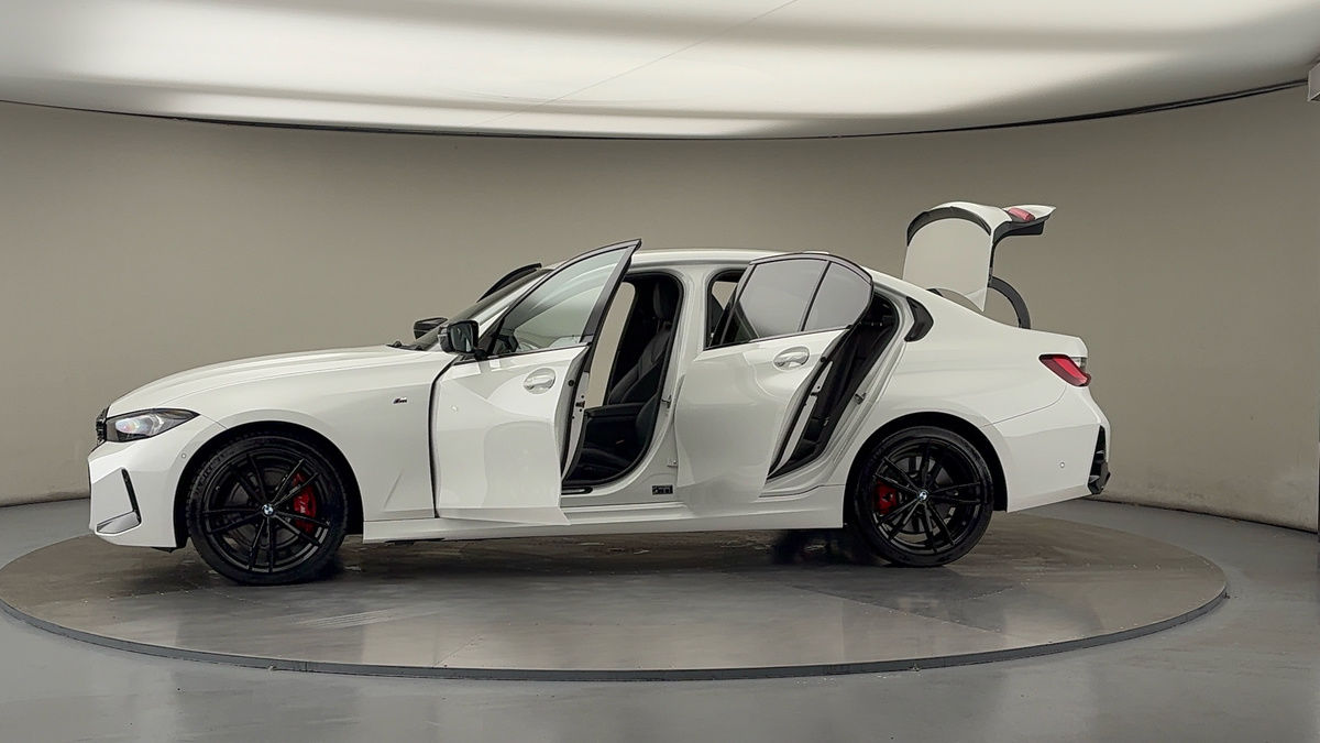 Used BMW 3 Series 2023 for sale - 75912433: Photo 48