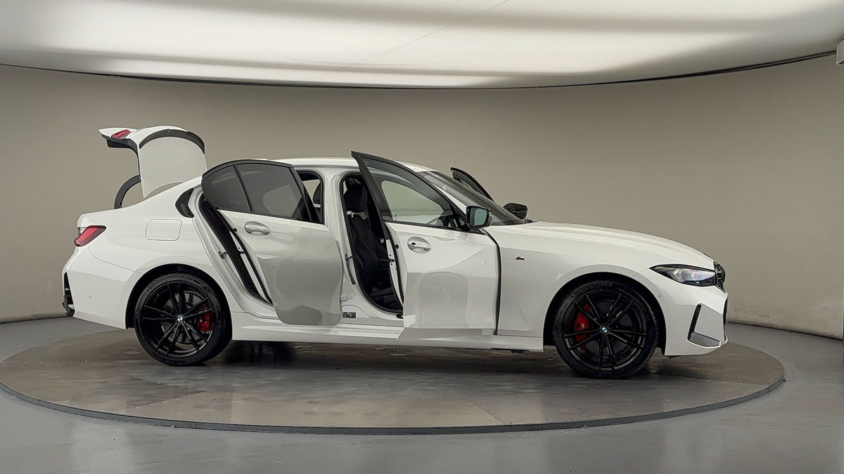 Used BMW 3 Series 2023 for sale - 75912433: Photo 56