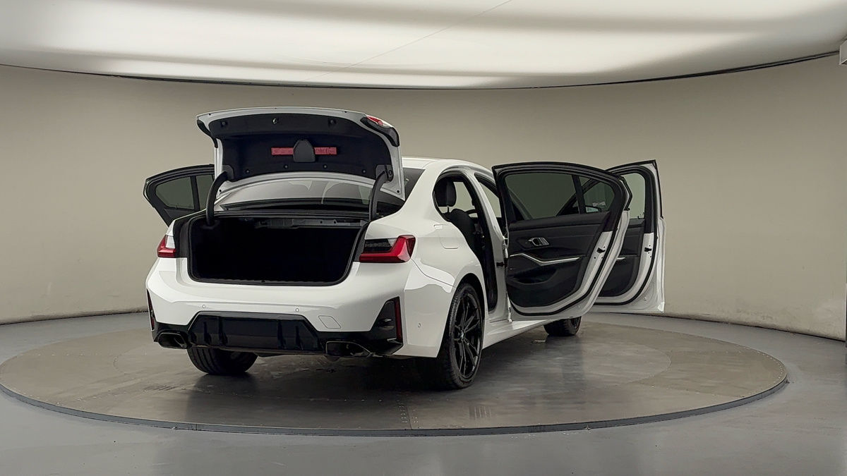 Used BMW 3 Series 2023 for sale - 75912433: Photo 60