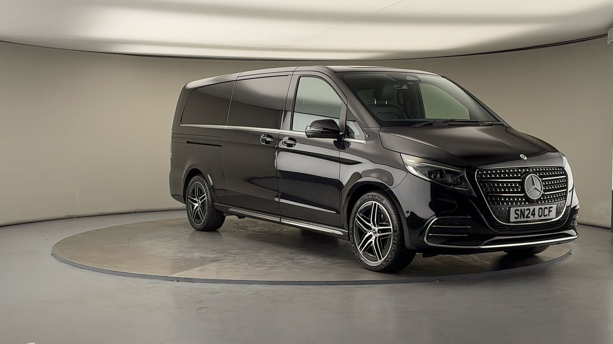 Used Mercedes-Benz V-Class 2024 for sale - 76010602: Photo 1