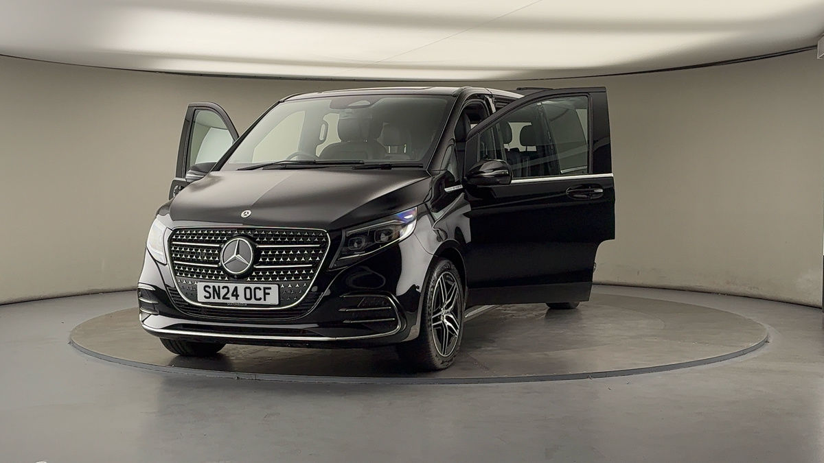 Used Mercedes-Benz V-Class 2024 for sale - 76010602: Photo 50