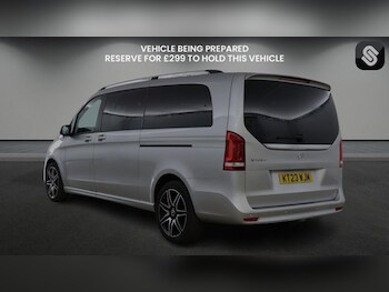 Used Mercedes-Benz V-Class 2023 for sale - 75924509: Photo