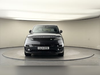 Used Land Rover Range Rover Sport 2024 for sale - 77880811: Photo