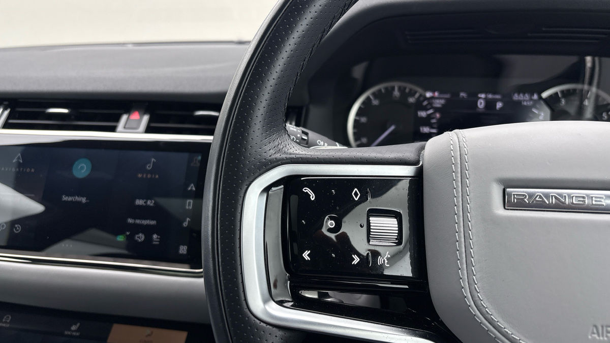 Used Land Rover Range Rover Evoque 2023 for sale - 77342449: Photo 13