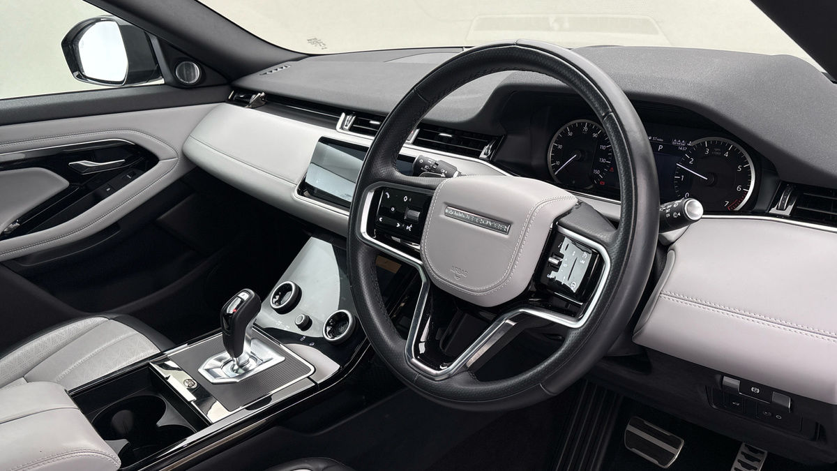 Used Land Rover Range Rover Evoque 2023 for sale - 77342449: Photo 5