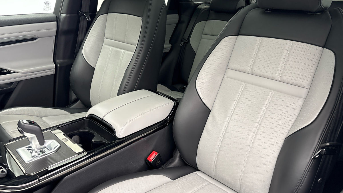 Used Land Rover Range Rover Evoque 2023 for sale - 77342449: Photo 7