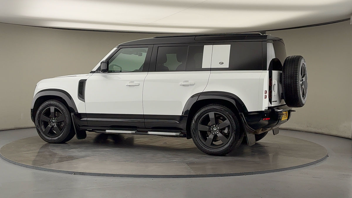 Used Land Rover Defender 110 2021 for sale - 75924515: Photo 26