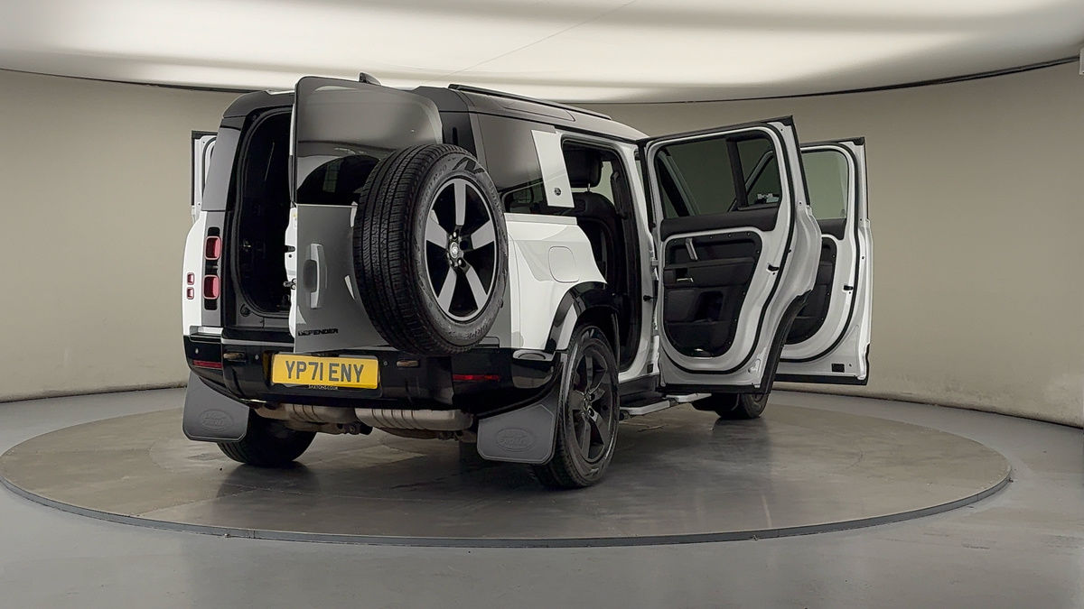 Used Land Rover Defender 110 2021 for sale - 75924515: Photo 59