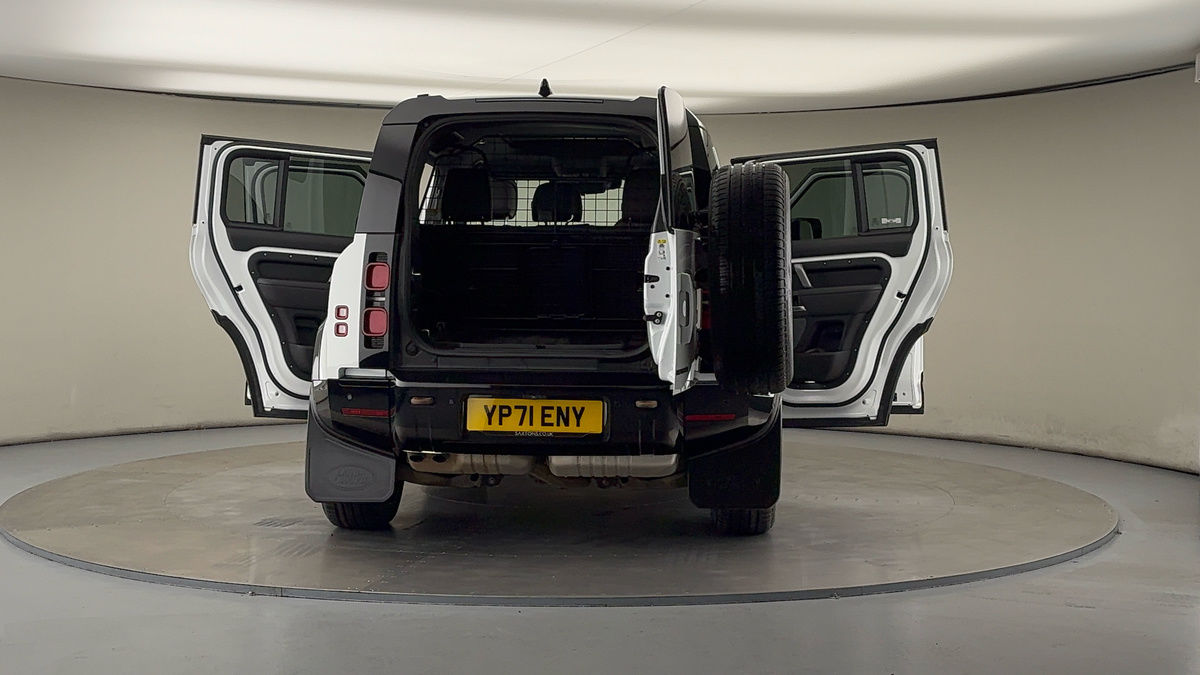 Used Land Rover Defender 110 2021 for sale - 75924515: Photo 60