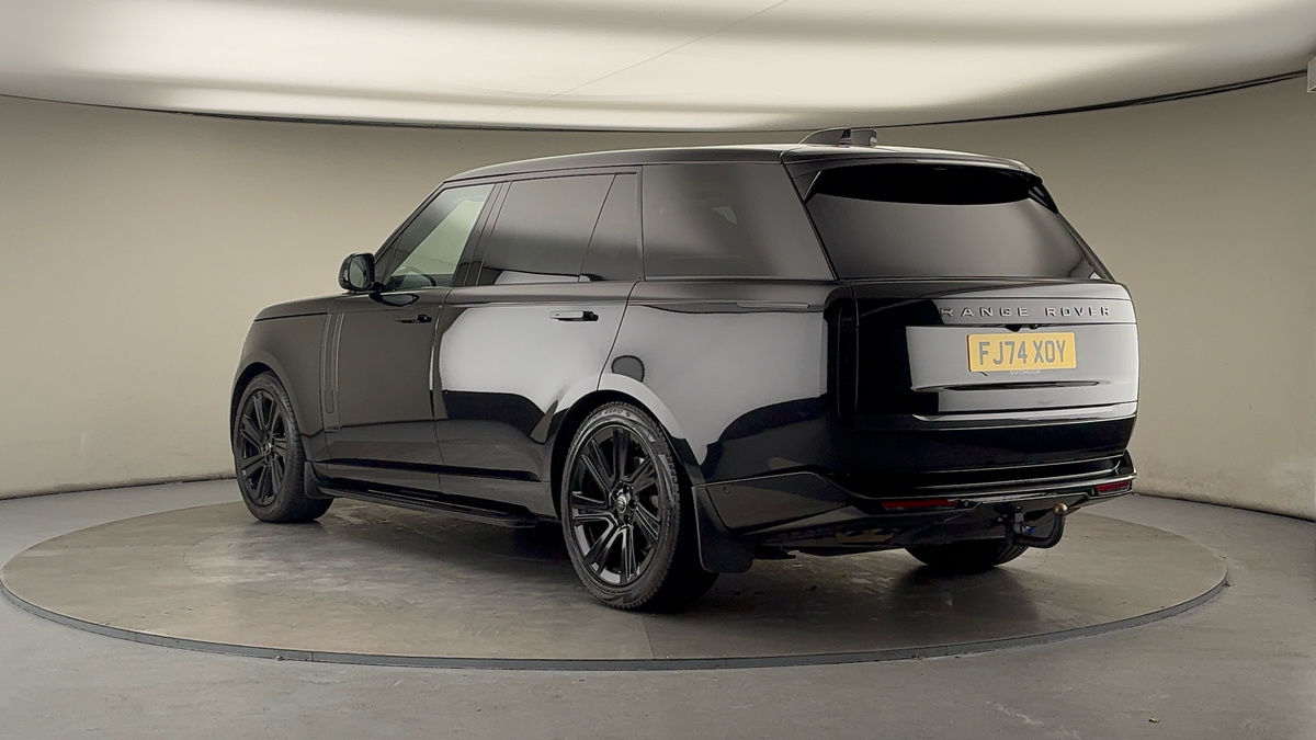 Used Land Rover Range Rover 2024 for sale - 76368759: Photo 2