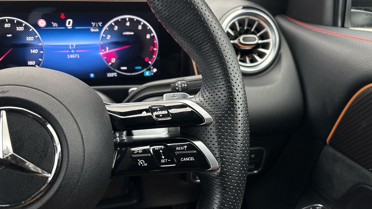 Used Mercedes-Benz GLB 2025 for sale - 76655676: Photo 14