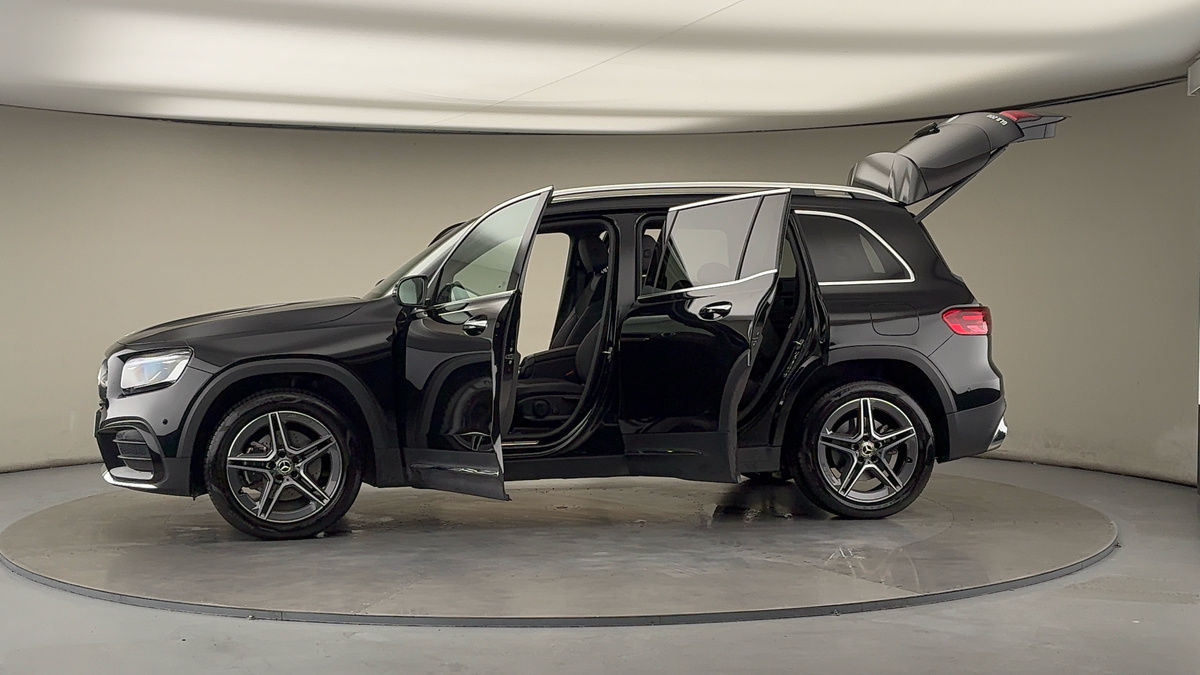 Used Mercedes-Benz GLB 2025 for sale - 76655676: Photo 50