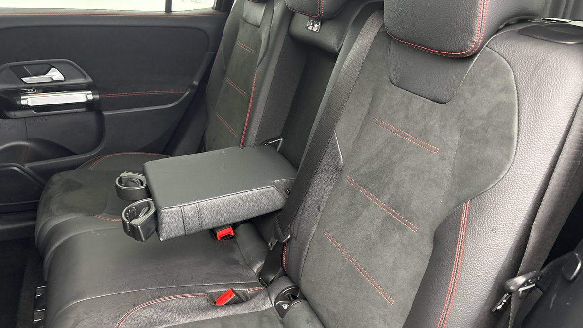 Used Mercedes-Benz GLB 2025 for sale - 76655676: Photo 9