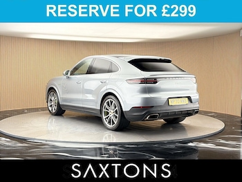 Used Porsche Cayenne 2020 for sale - 79047210: Photo