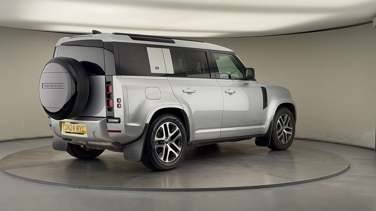 Used Land Rover Defender 110 2024 for sale - 75999285: Photo 21