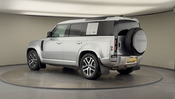 Used Land Rover Defender 110 2024 for sale - 75999285: Photo 25