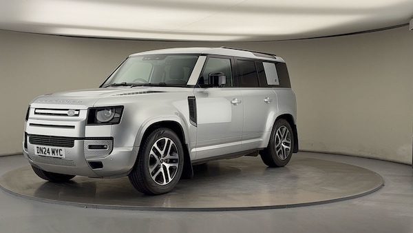 Used Land Rover Defender 110 2024 for sale - 75999285: Photo 30