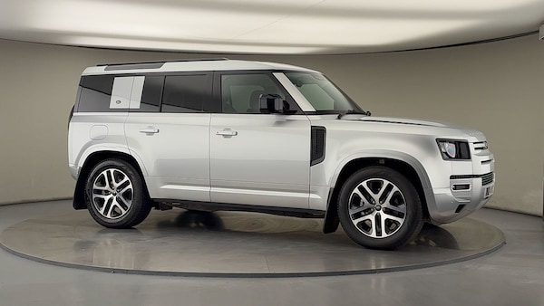 Used Land Rover Defender 110 2024 for sale - 75999285: Photo 35