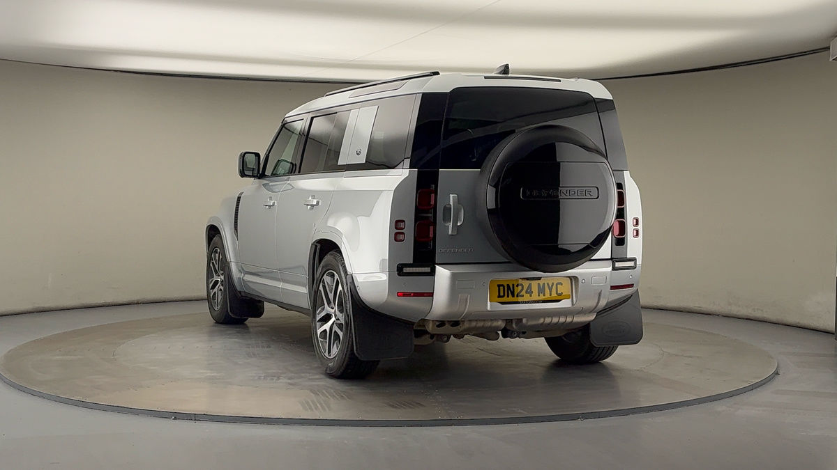 Used Land Rover Defender 110 2024 for sale - 75999285: Photo 42