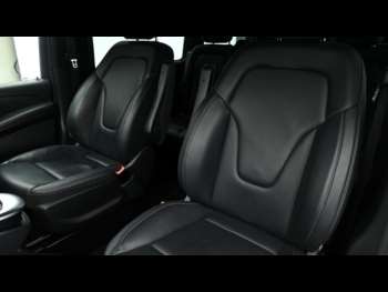 Used Mercedes-Benz V-Class 2023 for sale - 74834318: Photo