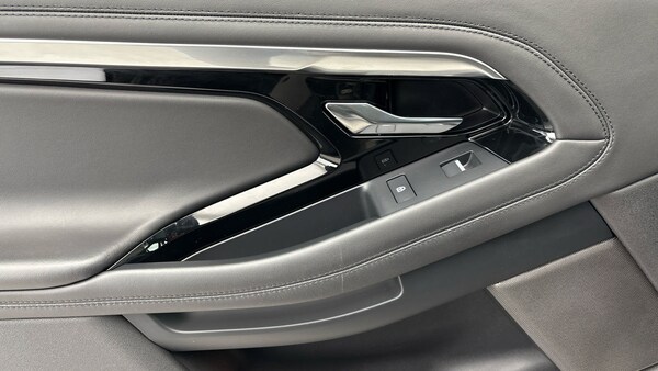 Used Land Rover Range Rover Evoque 2022 for sale - 76133347: Photo 19