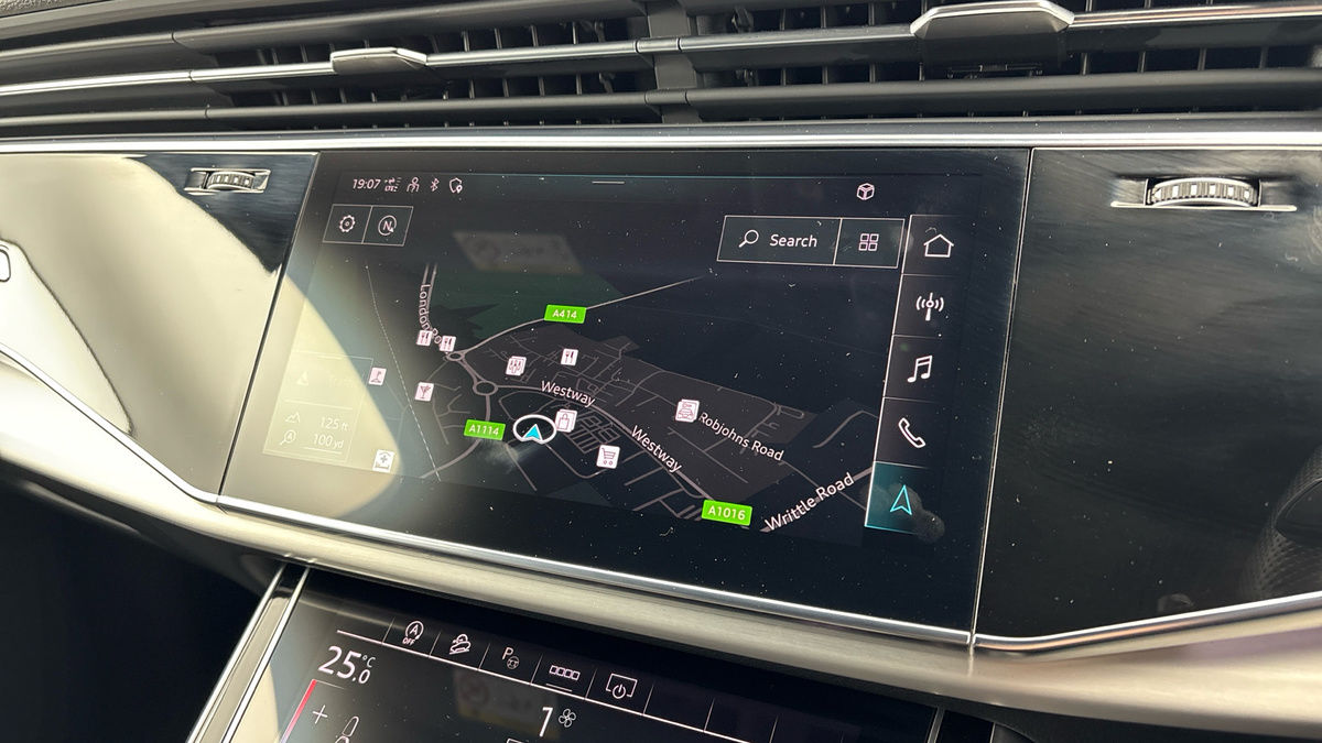 Used Audi Q7 2021 for sale - 77622192: Photo 17