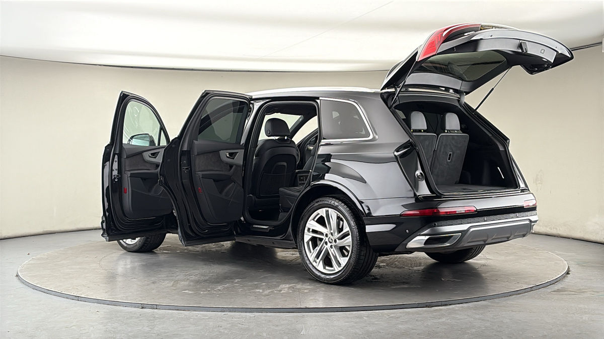 Used Audi Q7 2021 for sale - 77622192: Photo 44