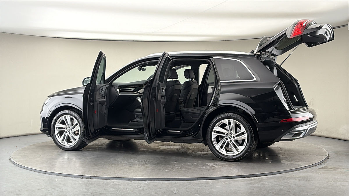 Used Audi Q7 2021 for sale - 77622192: Photo 46