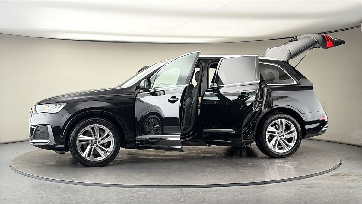 Used Audi Q7 2021 for sale - 77622192: Photo 48