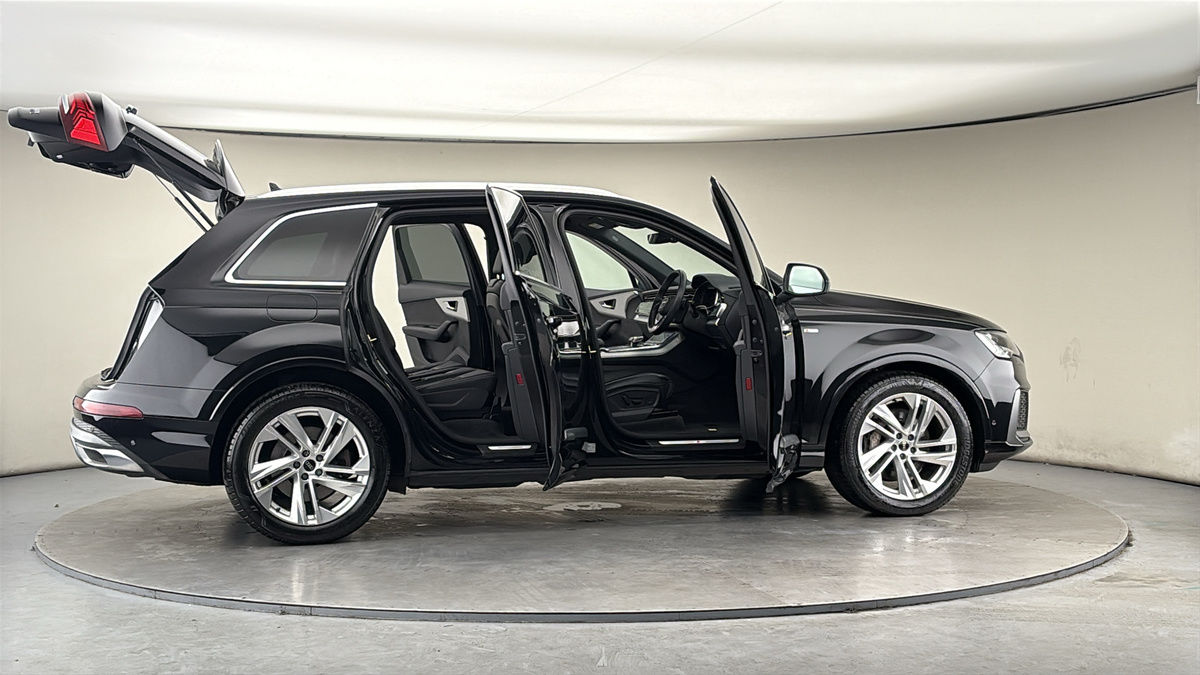 Used Audi Q7 2021 for sale - 77622192: Photo 57