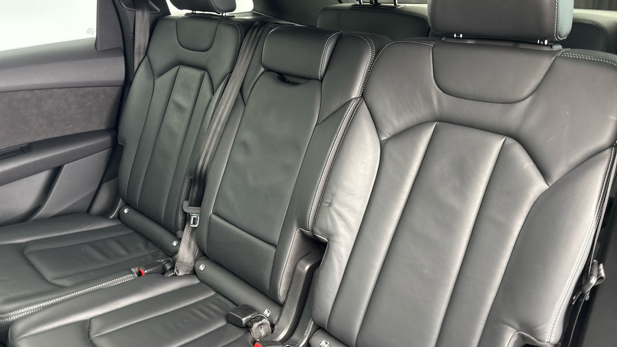 Used Audi Q7 2021 for sale - 77622192: Photo 8