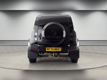 Used Land Rover Defender 2025 for sale - 78479813: Photo